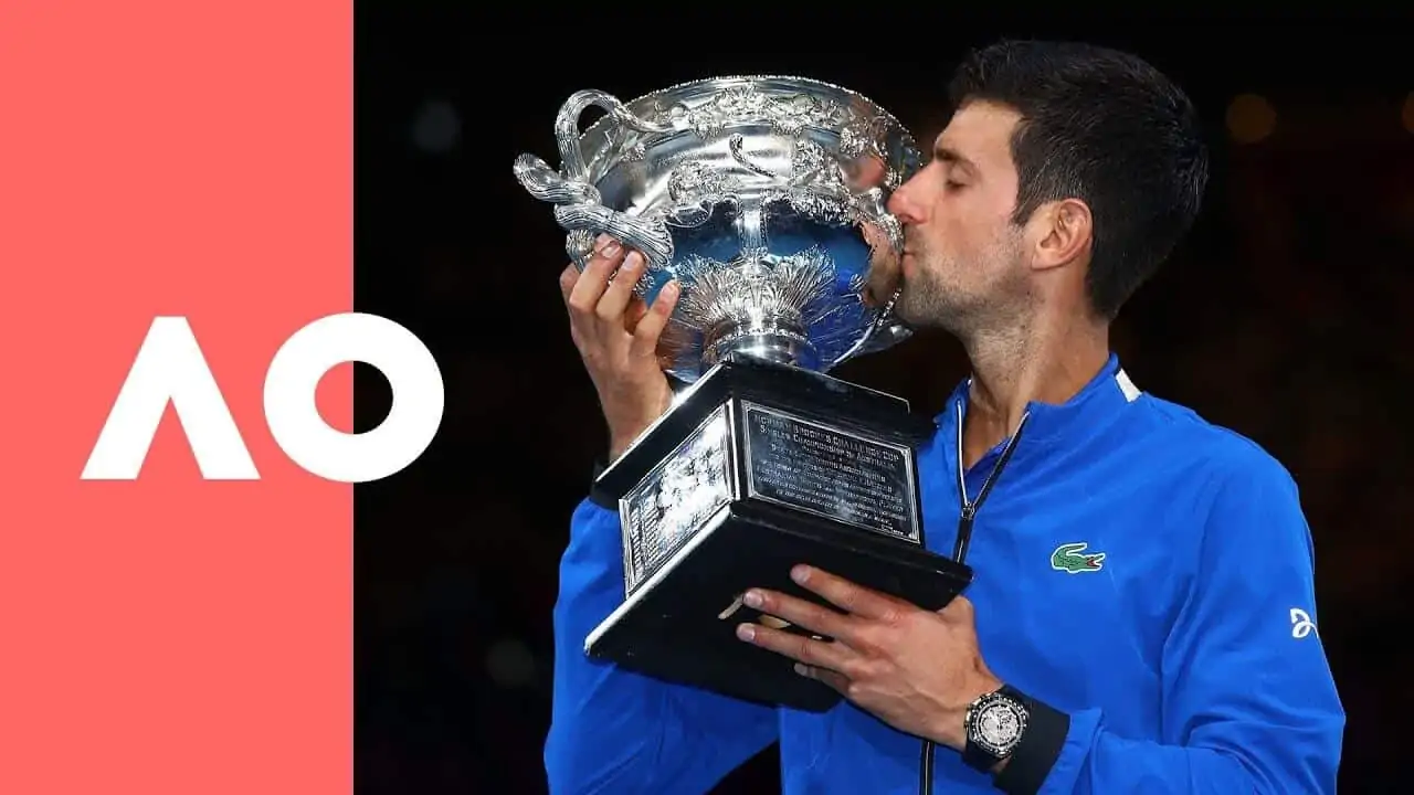 AO 2019: Novak Djokovič získal pätnásty grandslamový titul v kariére, tretí za sebou!