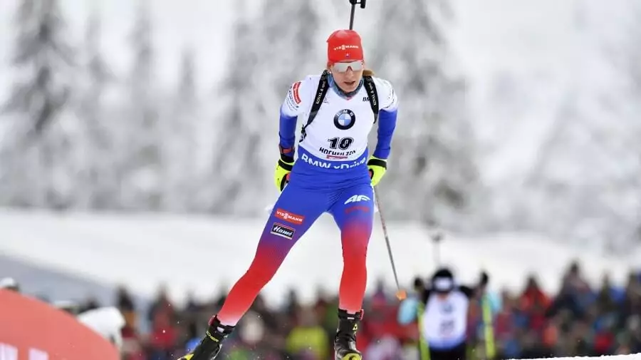 Anastasia Kuzminová v stíhacích pretekoch po chybách šiesta