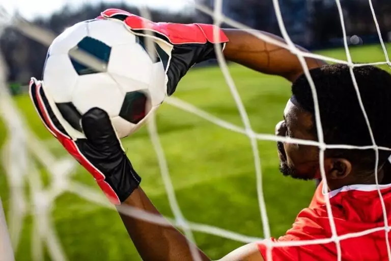 brazilian man goalkeeper